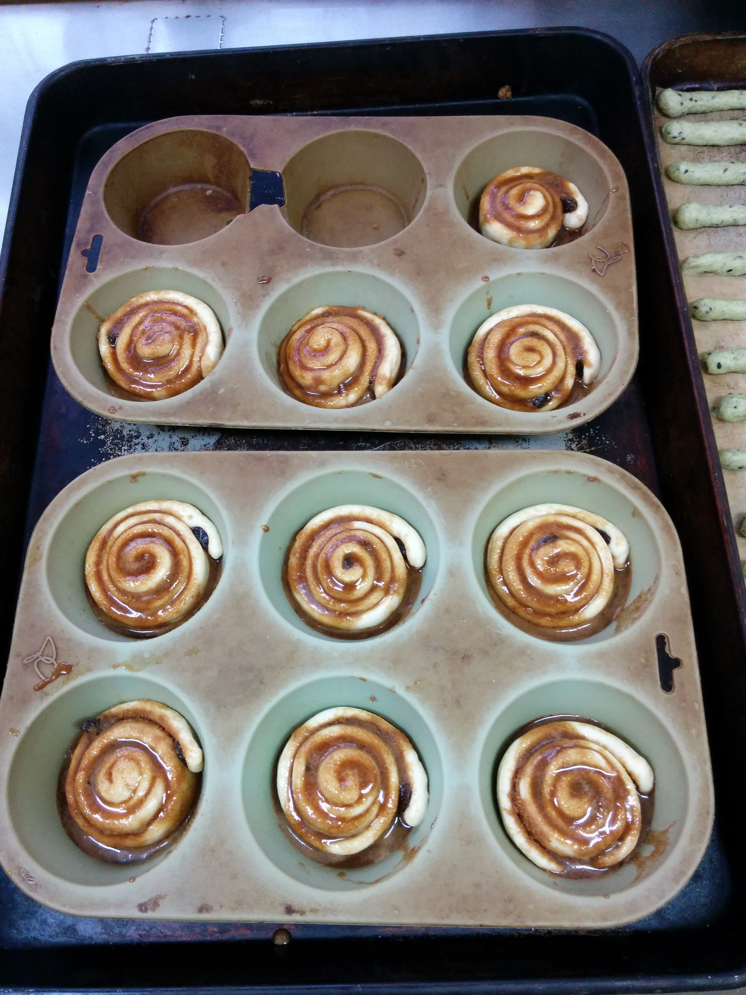 ...und Zimtschnecken! Wie Weihnachten *_*