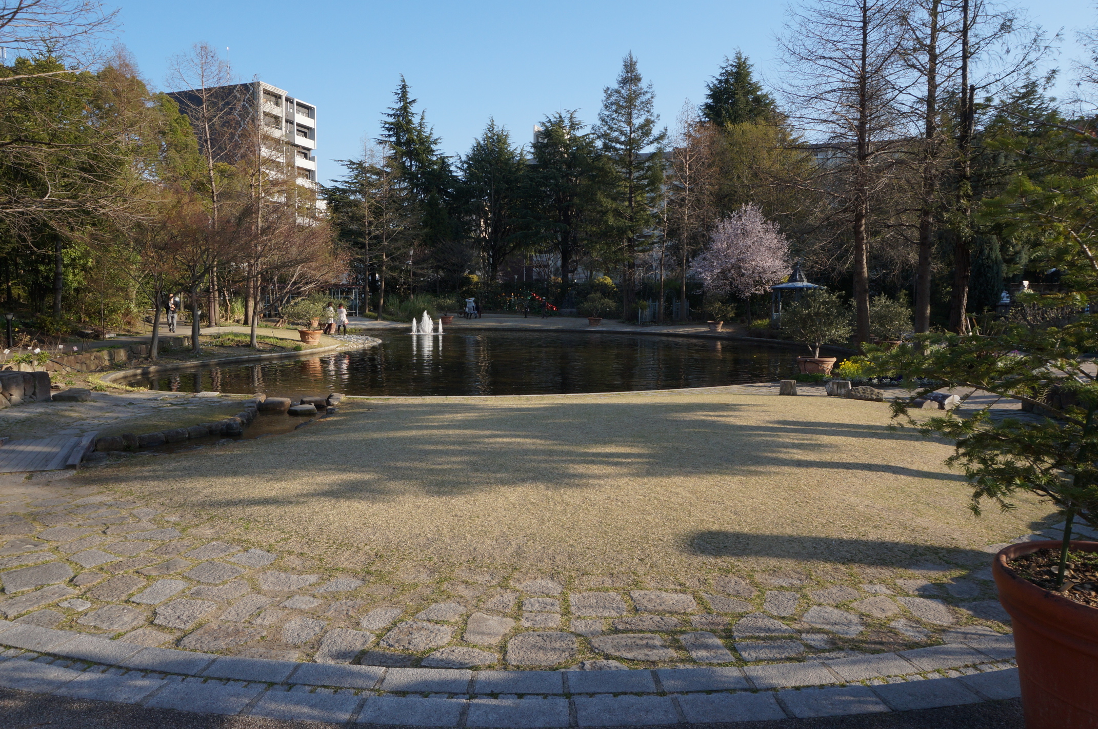 Kleiner Park in der Nähe.