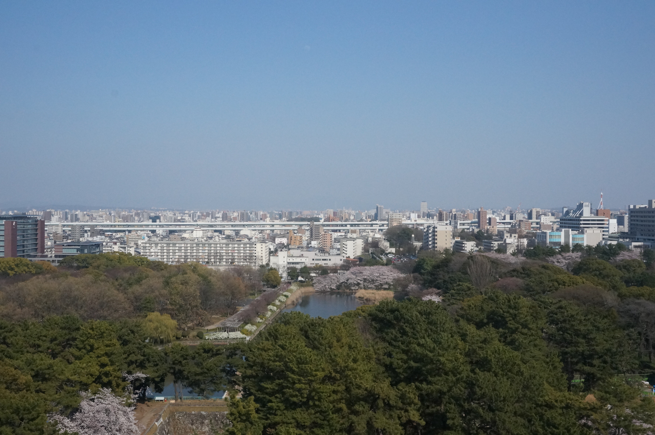 Ausblick von der obersten Etage des Schlosses :)