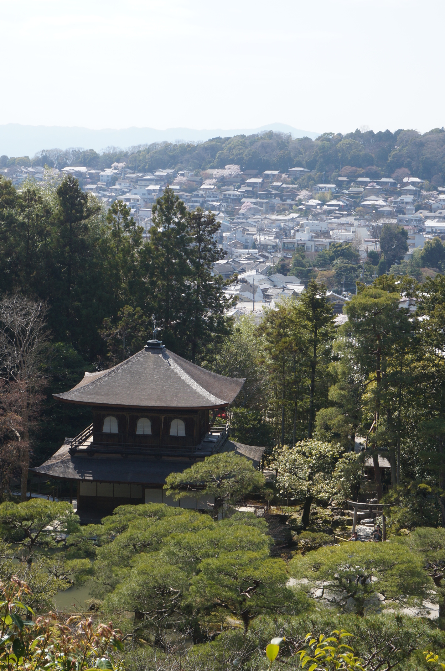 Und noch einmal ginkaku-ji von oben.