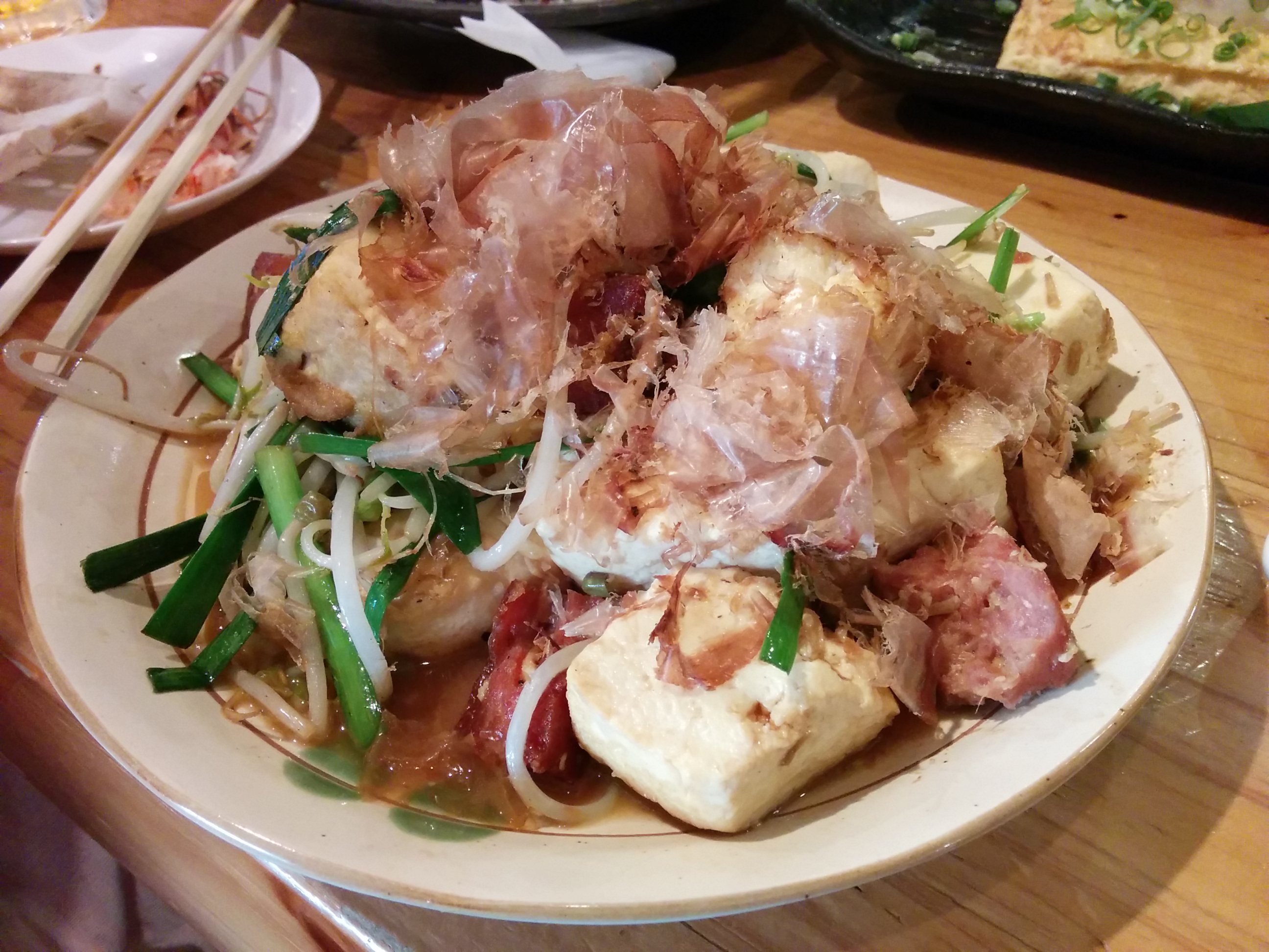 Okinawas berühmtes Fu-Chanpuru. Einfach nur lecker!